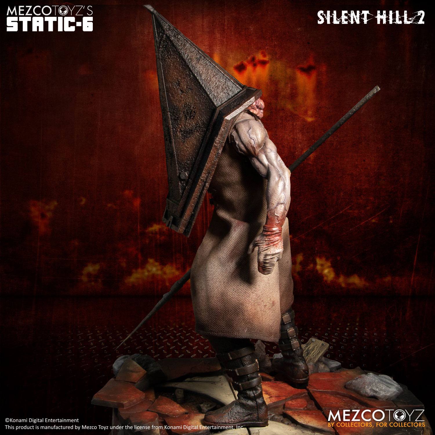 Red Pyramid Thing Mezco - Image 19