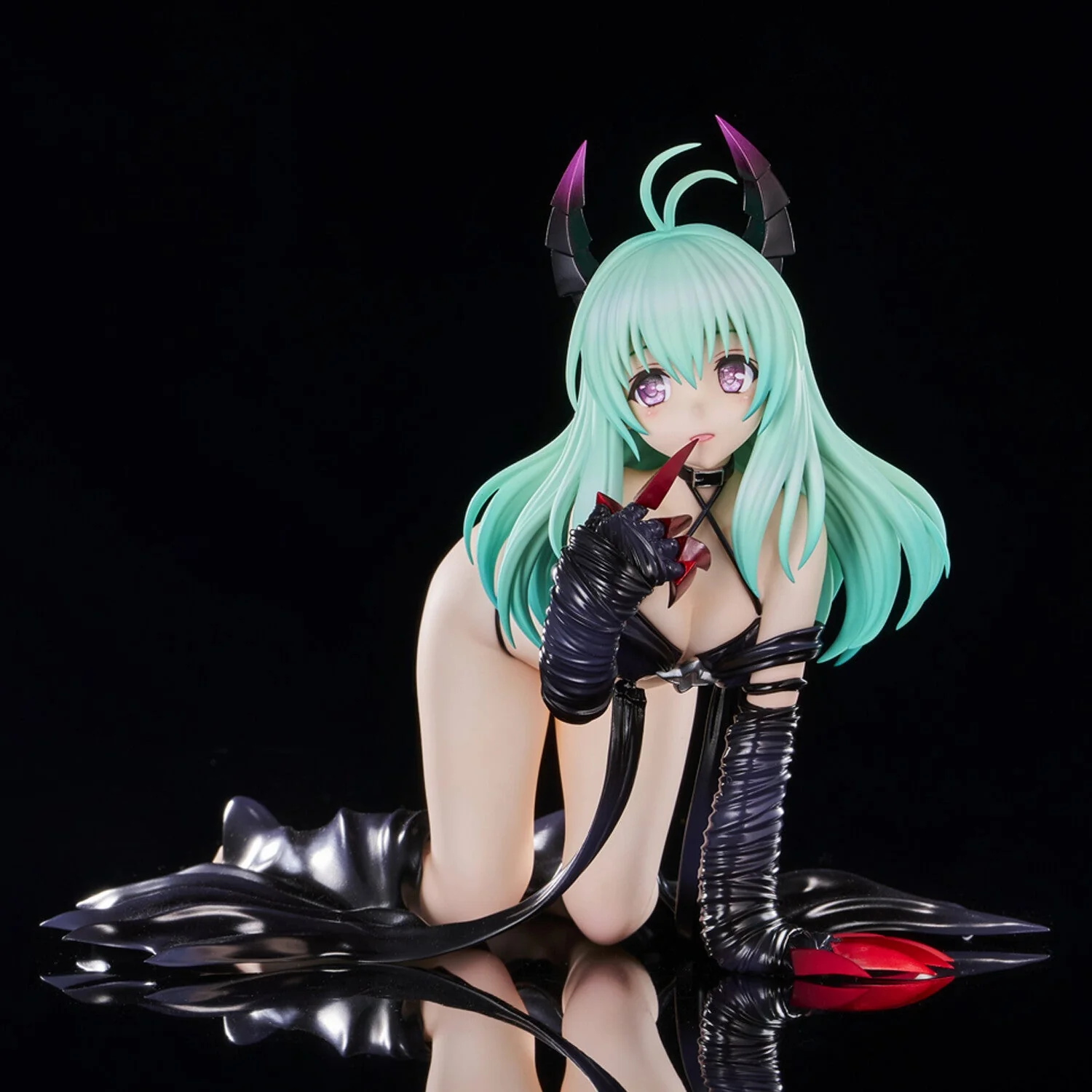 Run Elsie Jewelria - Darkness ver. - Union Creative - Image 4