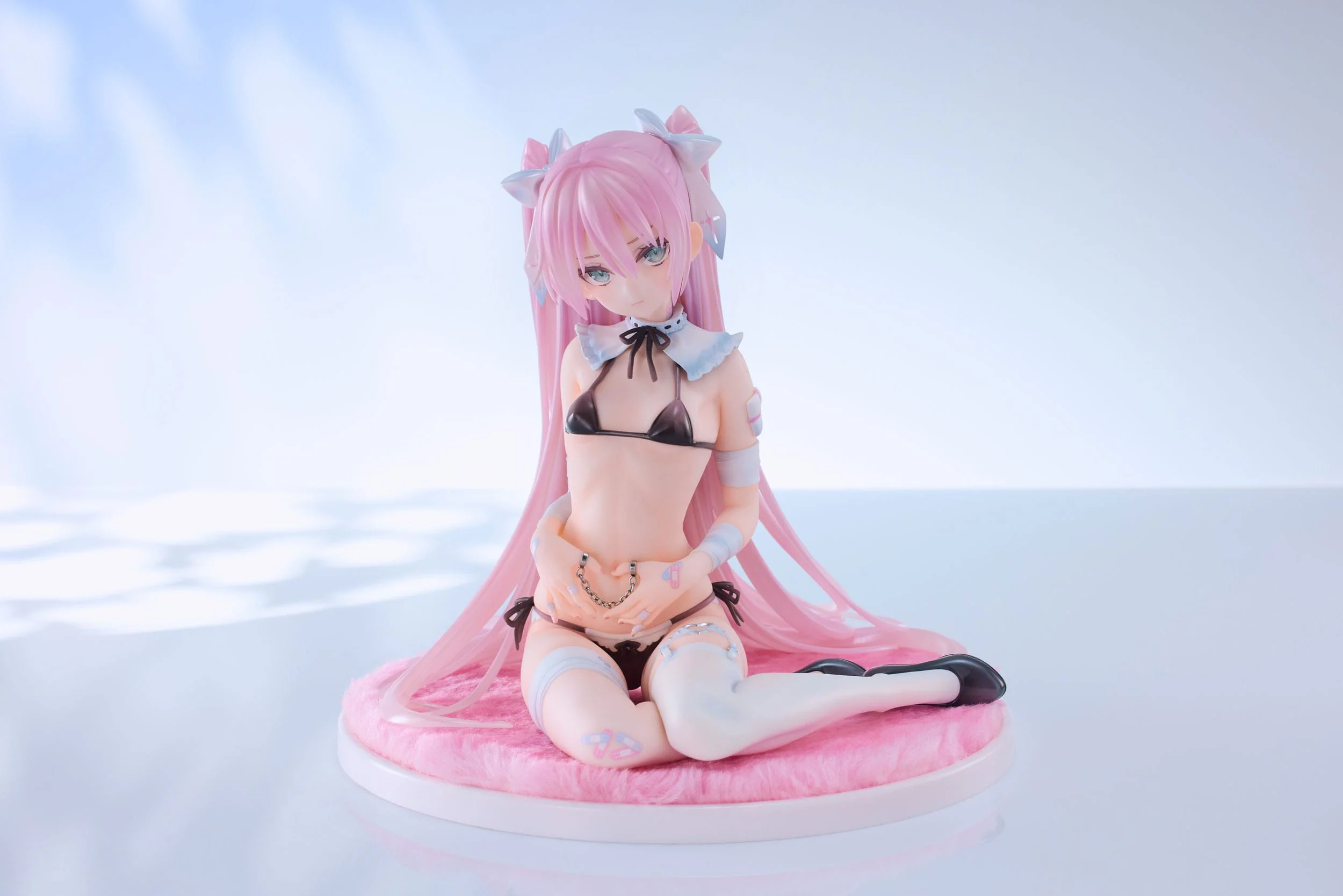 Rurudo Hatsune Thumb Cuffs Ver. Original Character Pink Charm