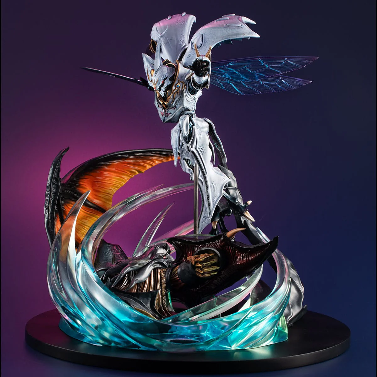 Sirvine Real Posing Robots MegaHouse - Image 8