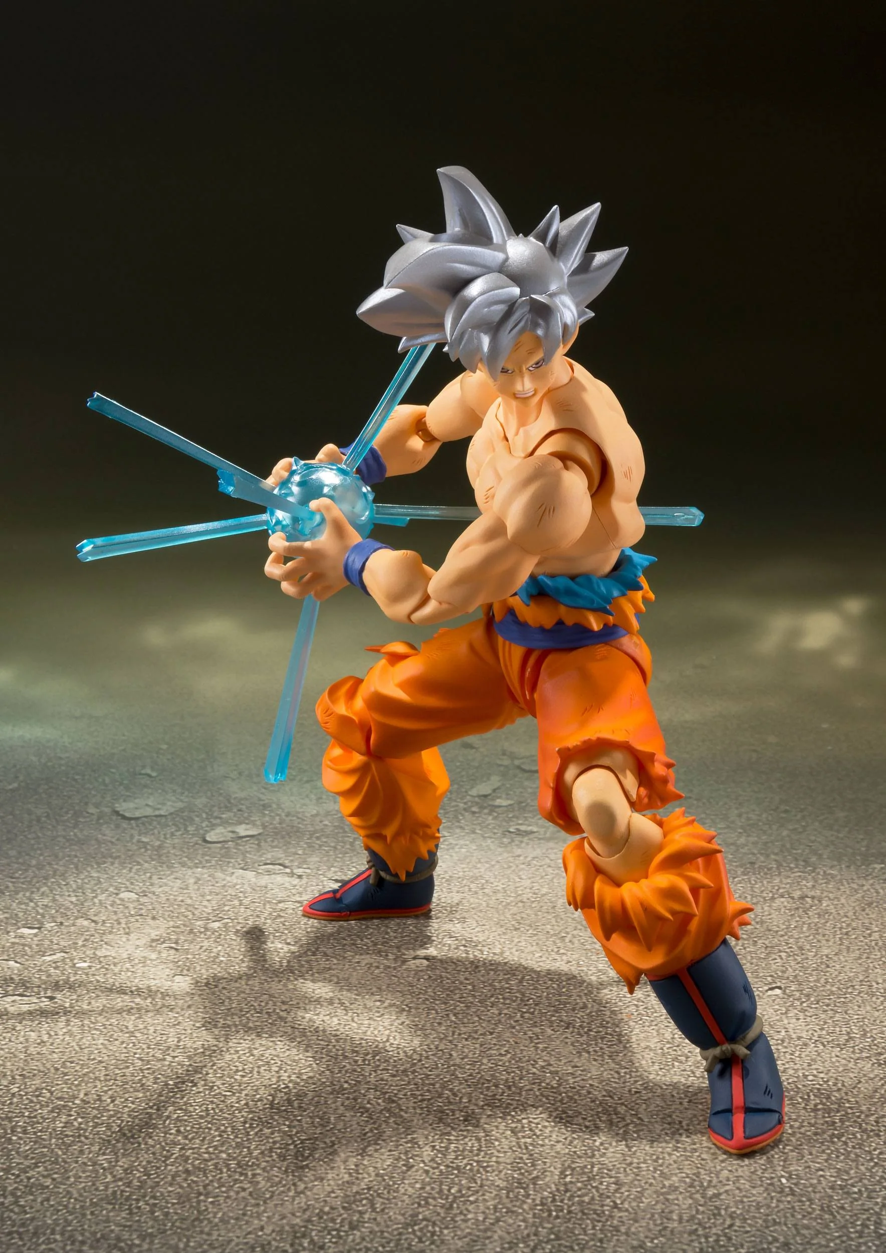 Son Goku Ultra Instinct - S.H. Figuarts - BAndai Tamashii Nations - Image 2