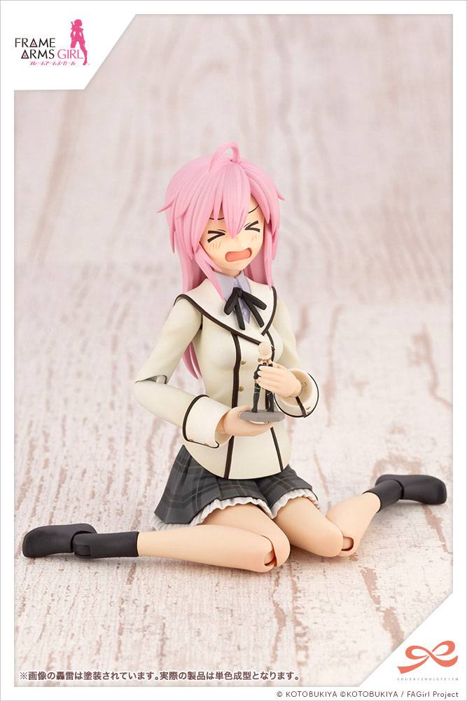 Sousai Shojo Teien Plastic Model Kit Ao Gennai Wakaba Girls' High School Winter Clothes Dreaming Style Monochrome - Image 9