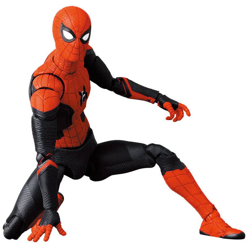 Spider-Man Upgraded Suit (No Way Home) Medicom - Image 4