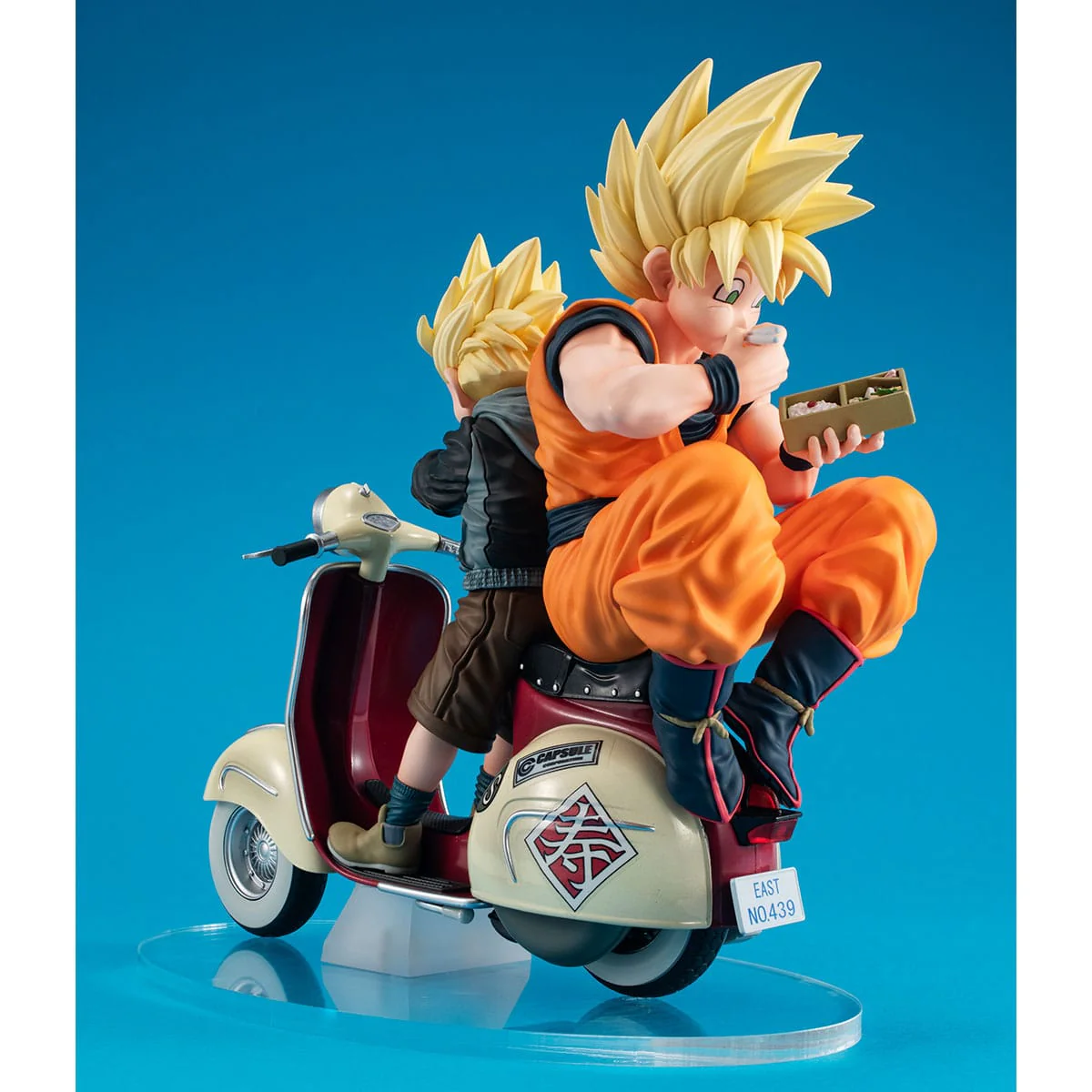 Super Saiyan Son Goku, Super Saiyan Son Gohan & Motorbike MegaHouse - Image 8