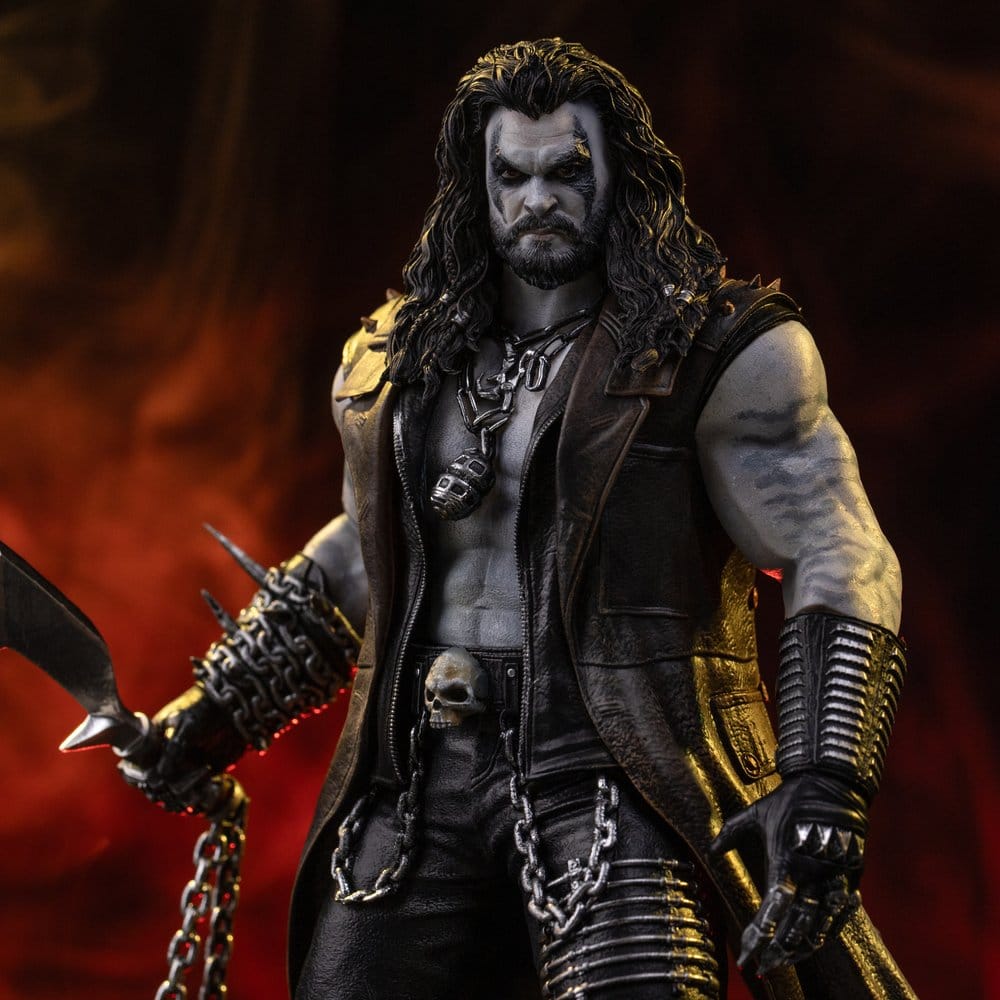 Supergirl Movie Art Scale Statue Lobo - Image 6