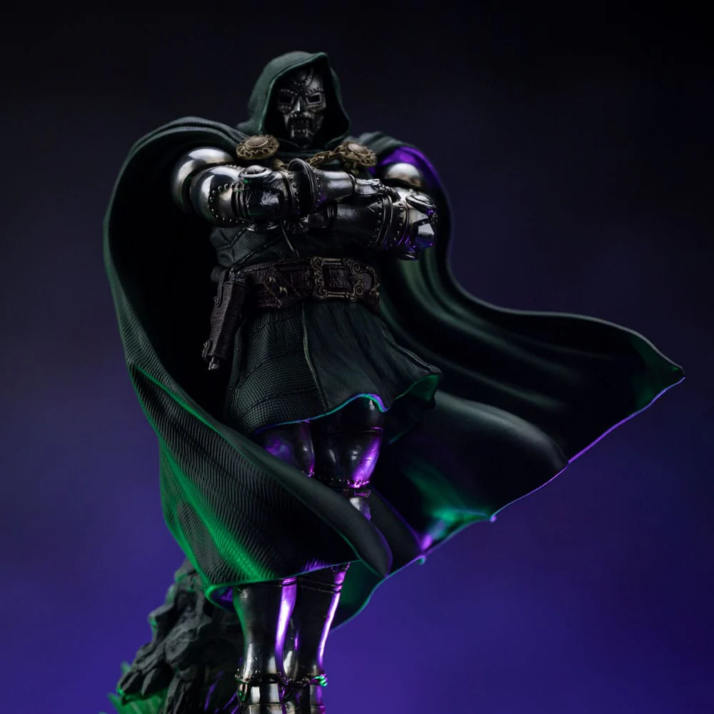 The Infinity Gauntlet Marvel Legends Diorama Art Scale Statue Doctor Doom - Image 5