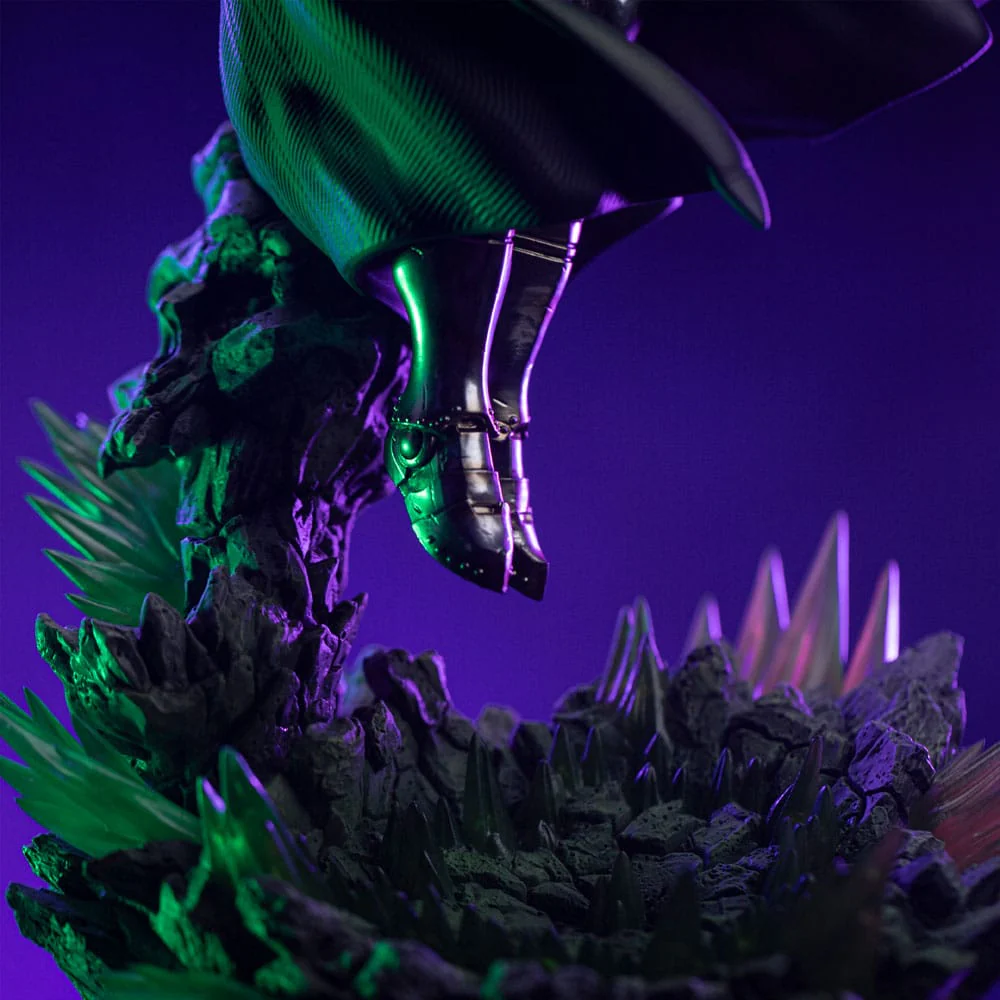 The Infinity Gauntlet Marvel Legends Diorama Art Scale Statue Doctor Doom - Image 8