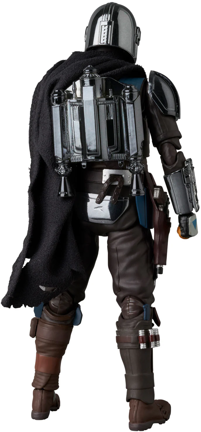 The Mandalorian Chrome Ver. Mafex Medicom Toys - Image 4
