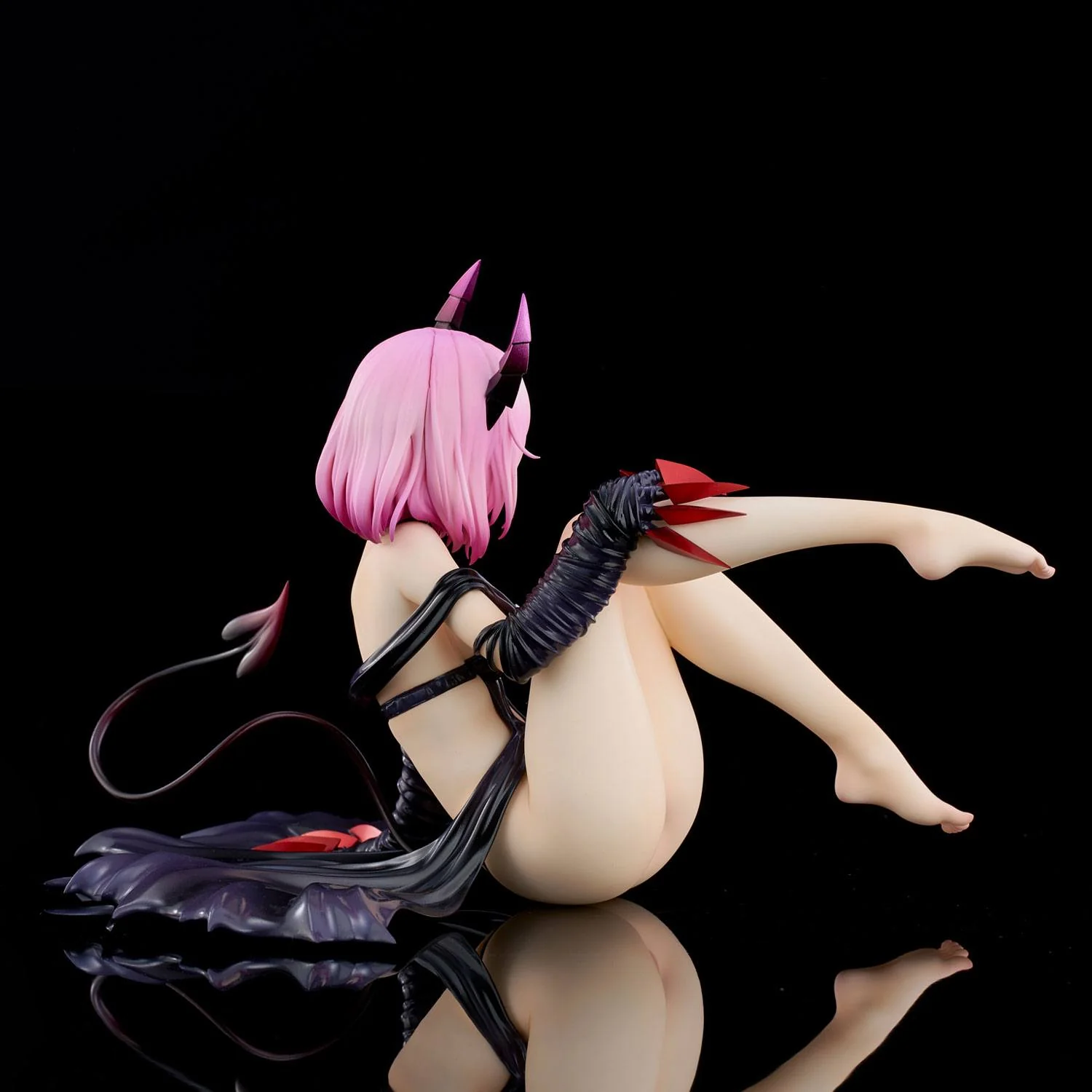 To Love-Ru Darkness PVC Statue Momo Velia Deviluke Darkness Ver. - Image 3