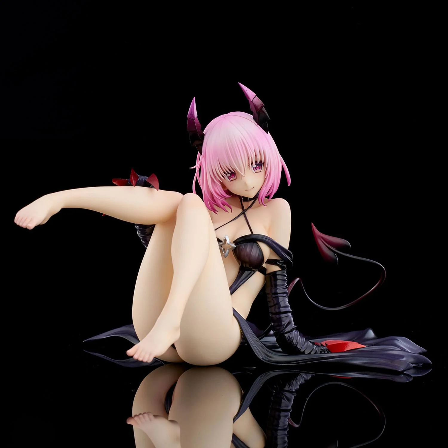 To Love-Ru Darkness PVC Statue Momo Velia Deviluke Darkness Ver. - Image 4