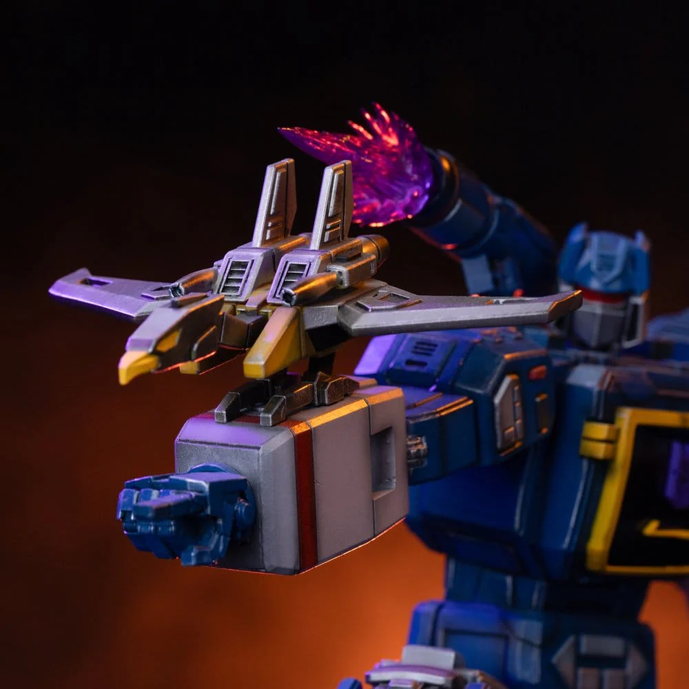 Transformers Demi Scale Statue Soundwave - Image 8
