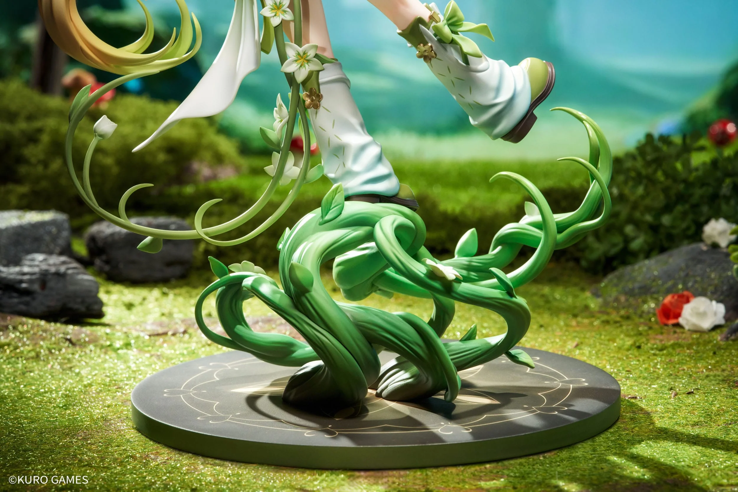 Verina Wuthering Waves Hobby Sakura - Image 10