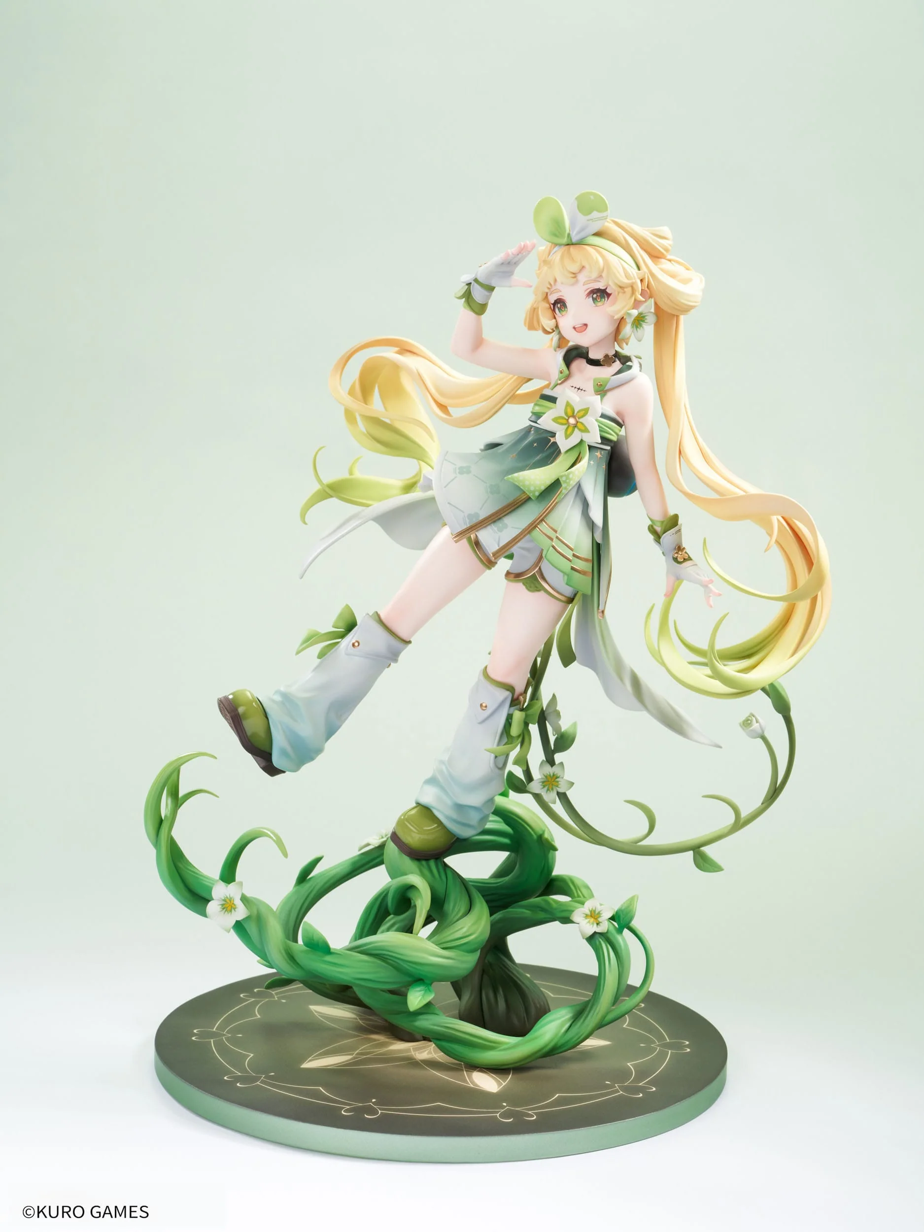 Verina Wuthering Waves Hobby Sakura - Image 11