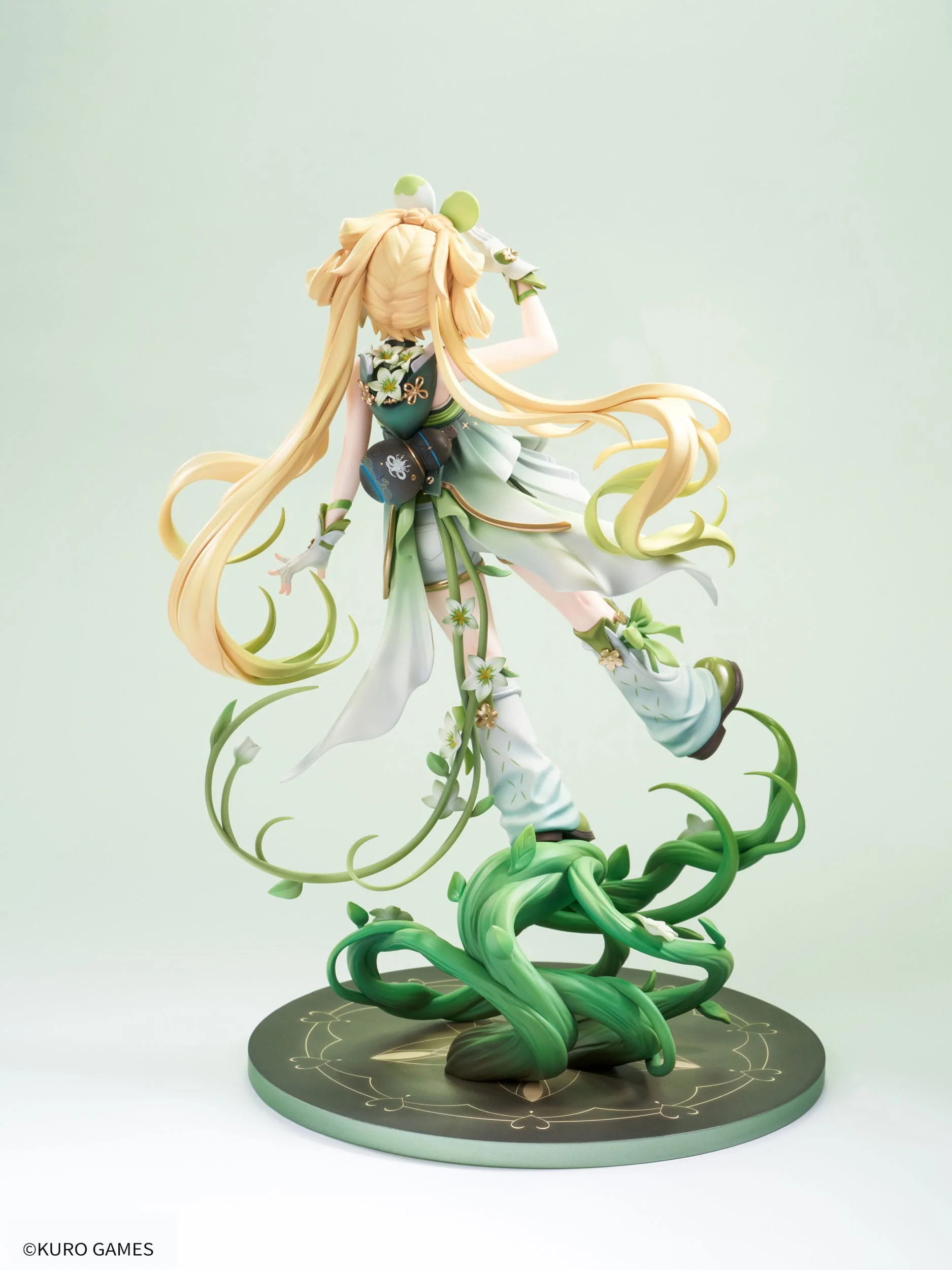 Verina Wuthering Waves Hobby Sakura - Image 12