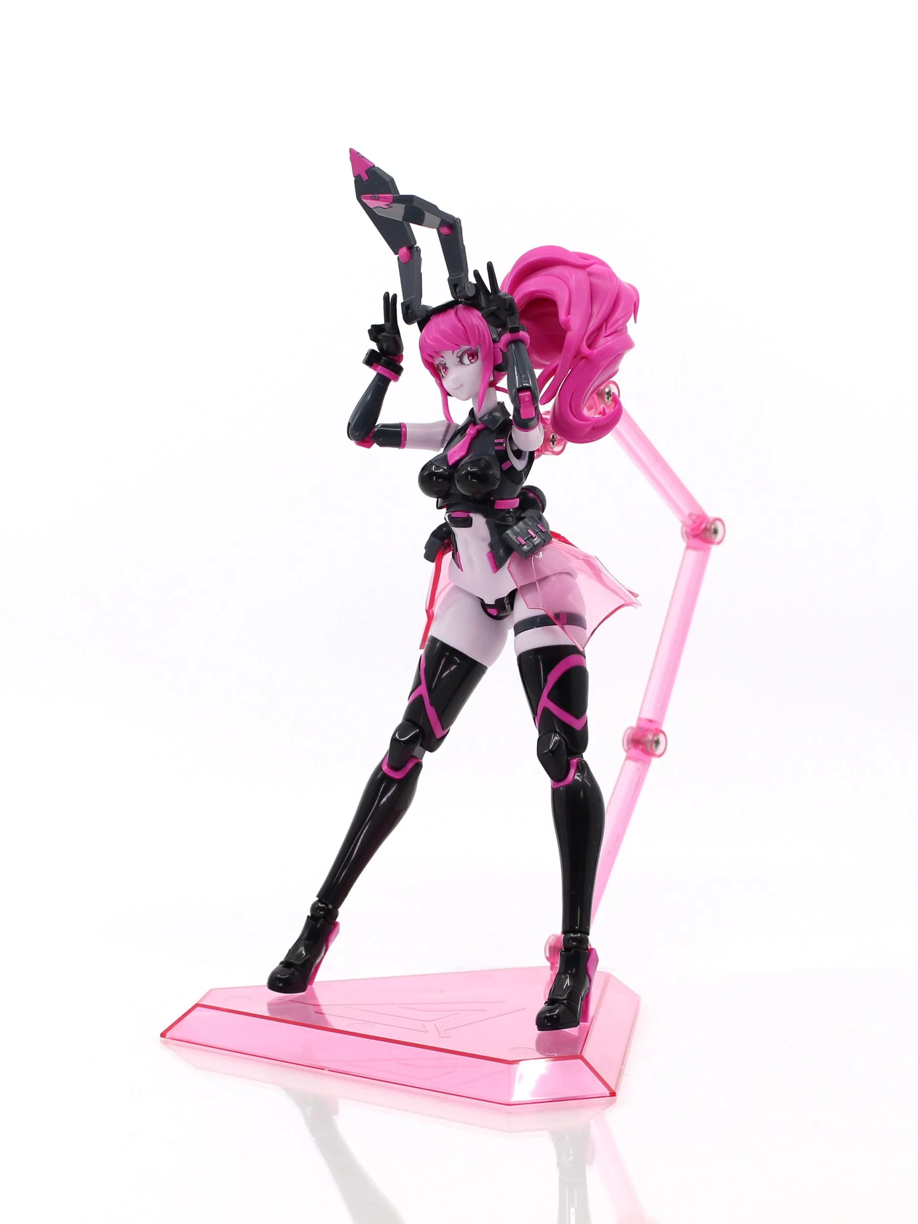 Vio the Rabbit SP Plastic Model Kit Sentinel - Image 3