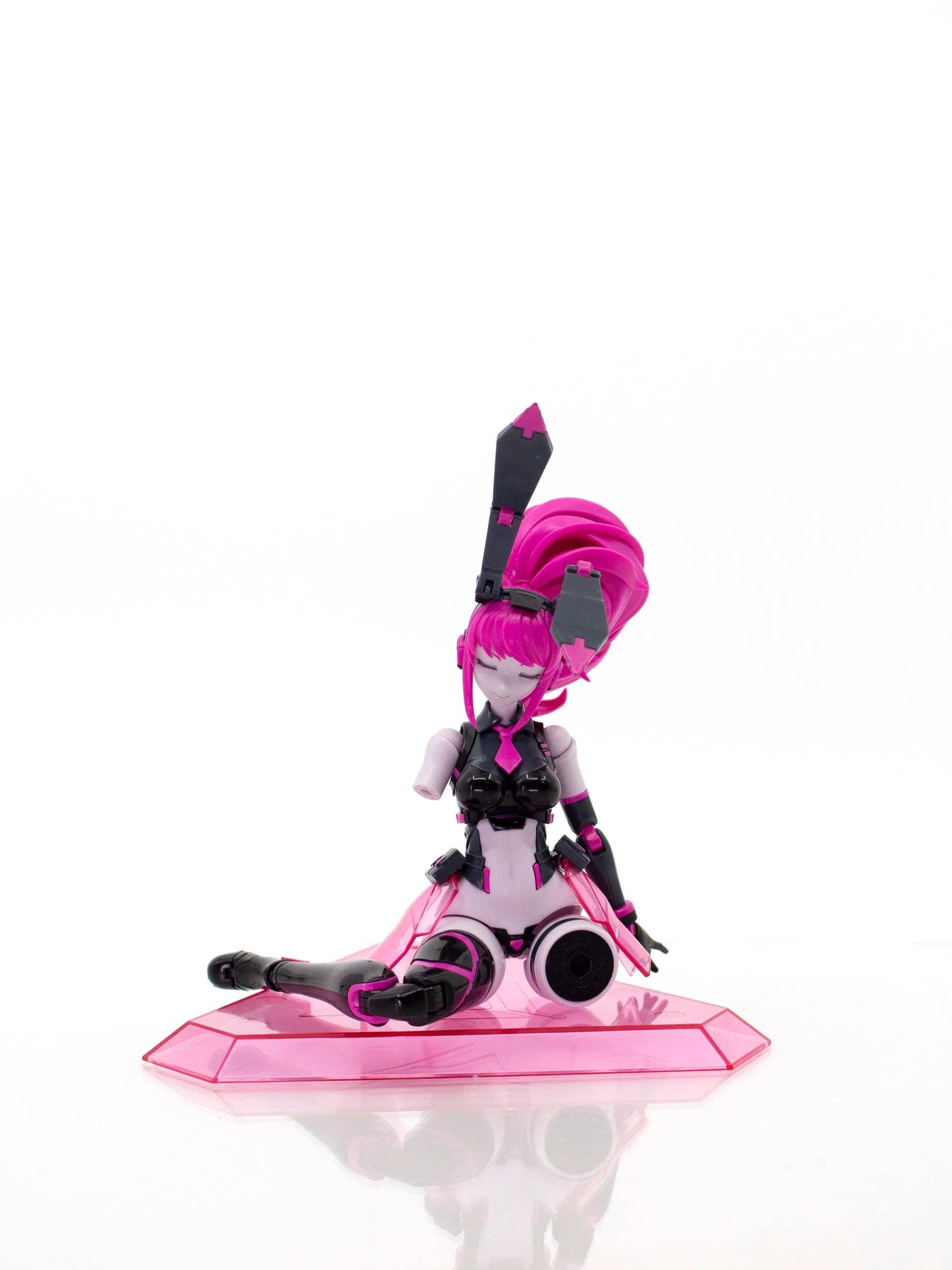 Vio the Rabbit SP Plastic Model Kit Sentinel - Image 5