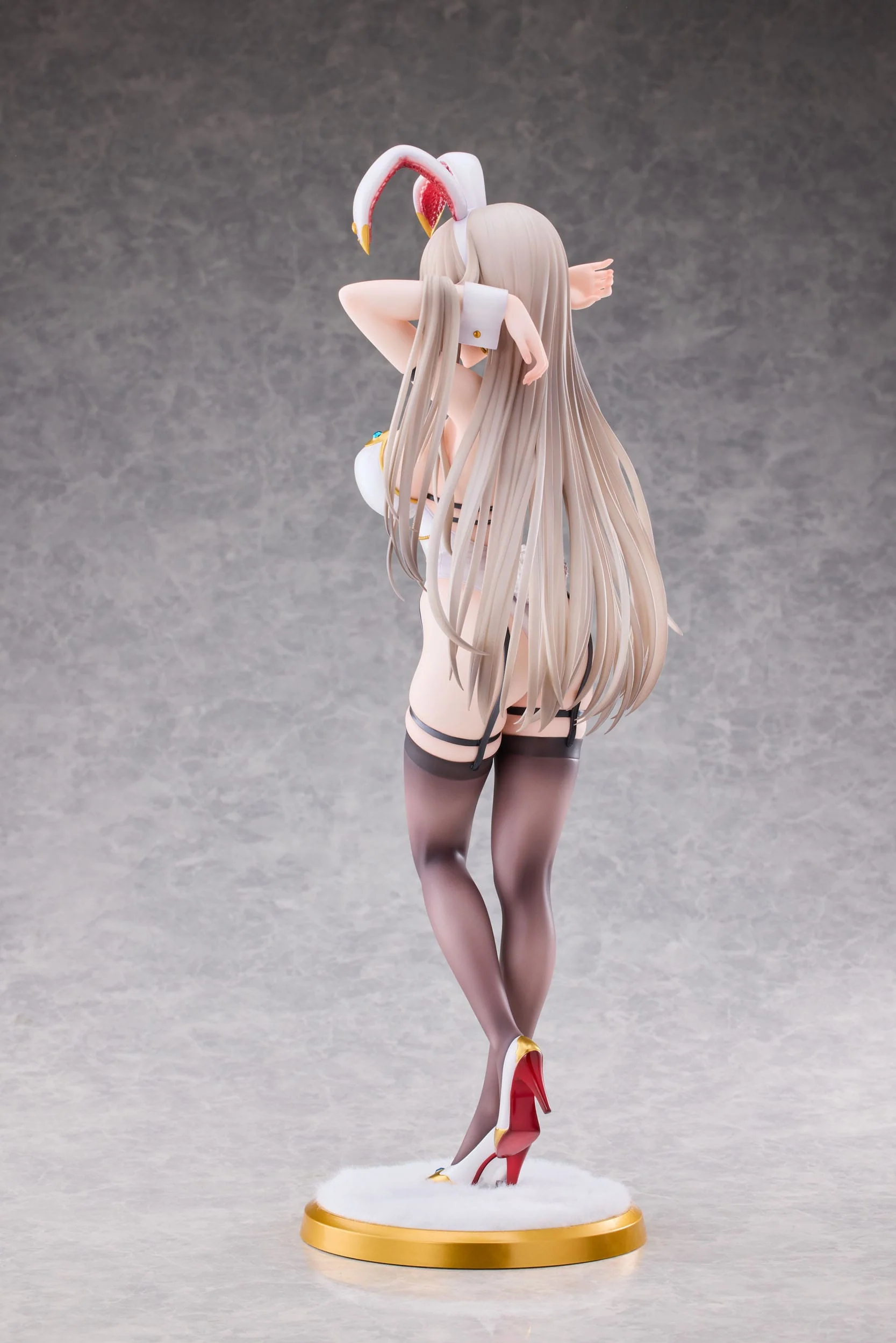White Bunny Onee-san Original Character PartyLook - Image 15