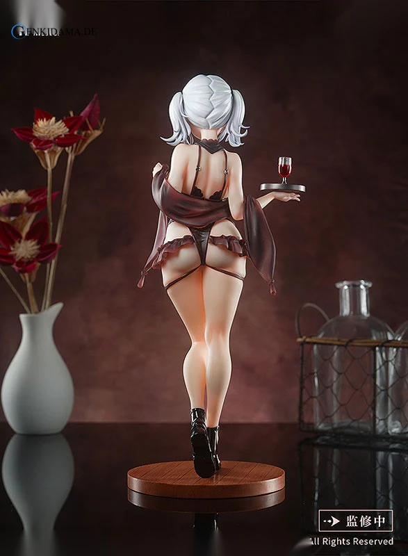 Wine Waiter Girl - Cynthia - Image 3