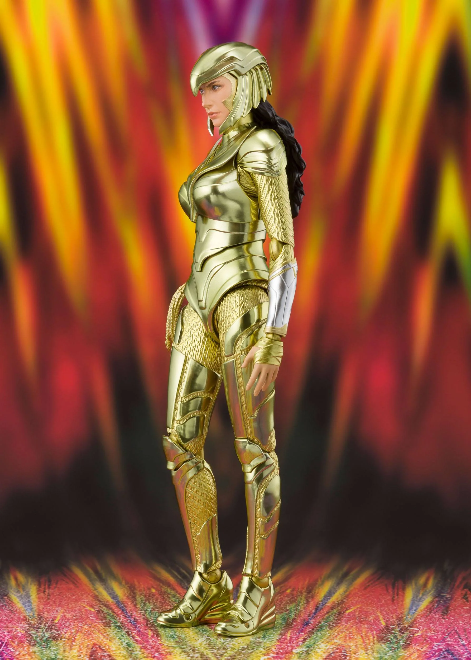 Wonder Woman Golden Armor S.H. Figuarts Bandai Tamashii Nations - Image 9