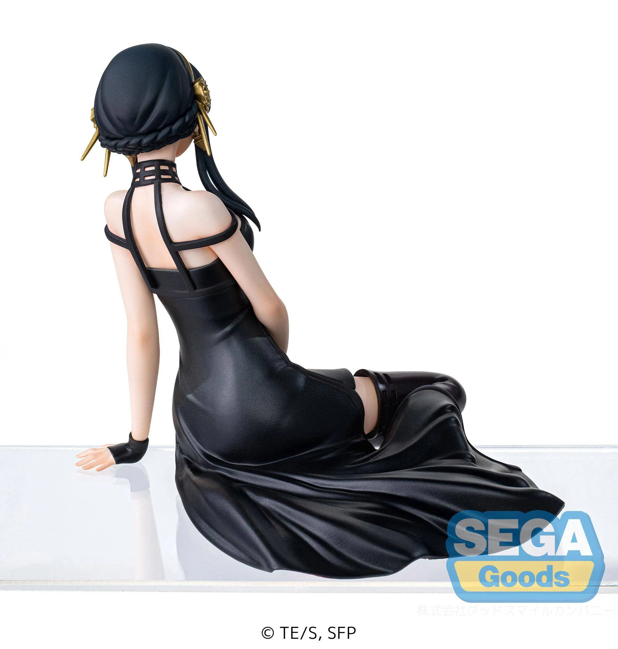 Yor Forger PM Perching Spy × Family - Image 4